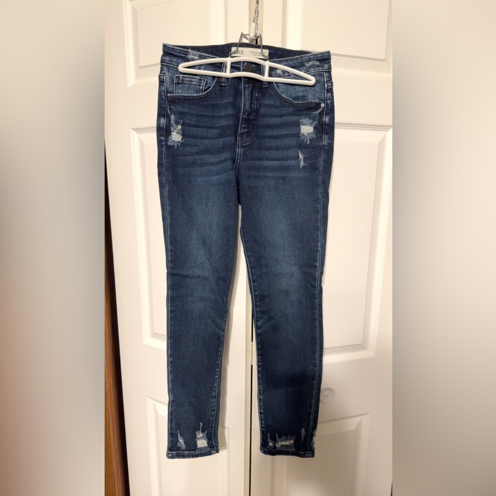 BKE Blue Skinny Jeans with Distressed Details